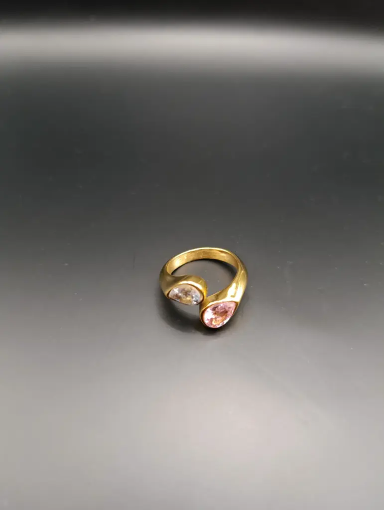 Streetwear Heart Shape Titanium Steel
Zircon Open Ring                                                    