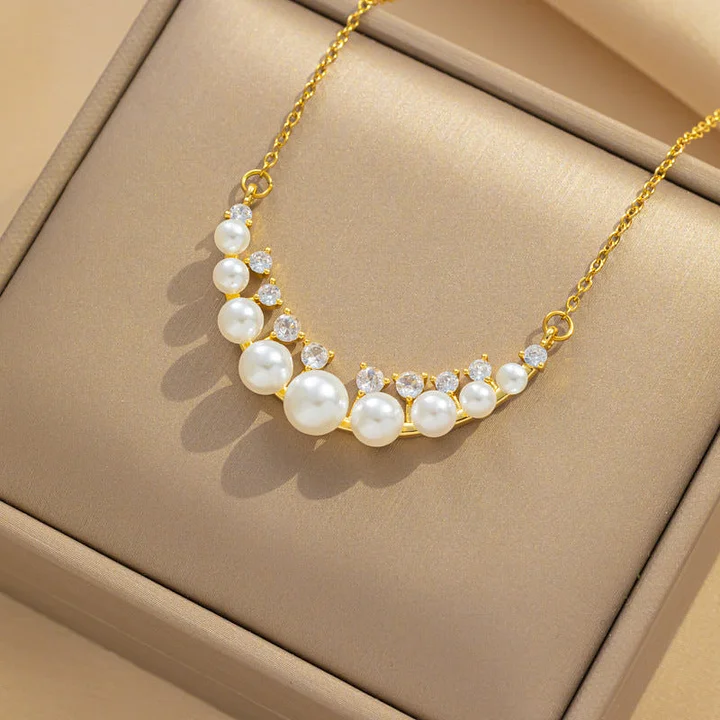 Halsketten Kunstperlen 