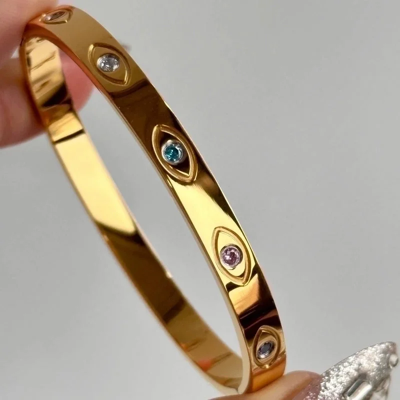 Bracelet jonc rond minimaliste en acier titane, orné d’un incrustation de zirconium