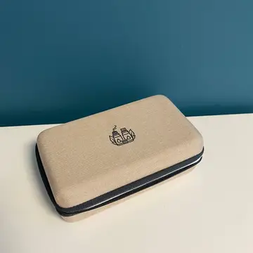 Synelia Case 18 ätherische Öle - Beige